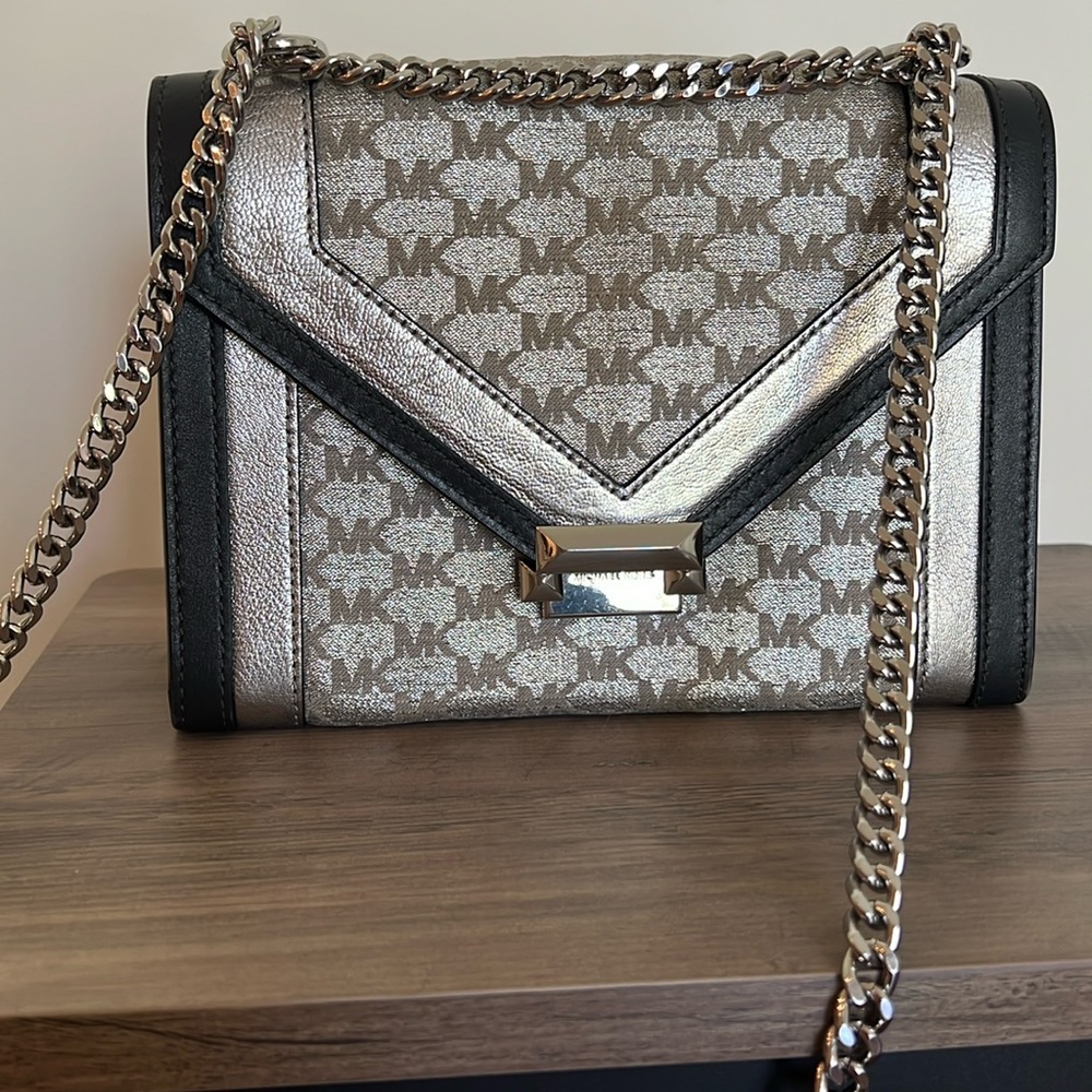 Michael Kors 🩶✨